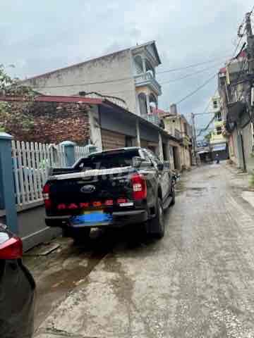 Ford Ranger 2025 XLS 2.0L 4x2 AT - 2500 km