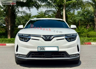 Xe VinFast VF8 Plus AWD 2023