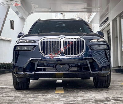 Xe BMW X7 xDrive40i M Sport 2025