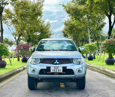 Mitsubishi Triton 2009 Tự Động 2 Cầu