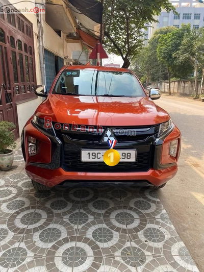 Xe Mitsubishi Triton 4x2 AT Mivec 2021