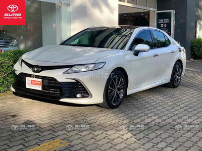 Toyota Camry 2022 2.0 Q - siêu lướt 24.000 km