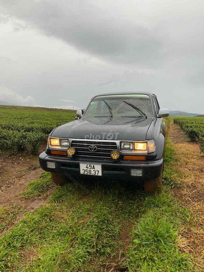 Toyota Land Cruiser 1998 - 50000 km