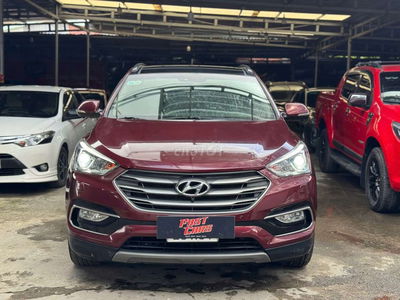Hyundai Santafe 2018 máy xăng 2.4L 2 cầu,màu đỏ
