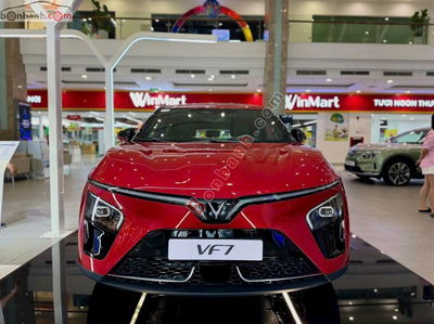 Xe VinFast VF7 Plus 2025