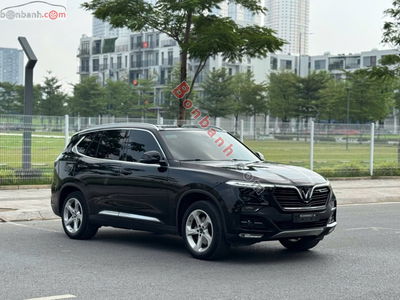 Xe VinFast Lux SA 2.0 Plus 2.0 AT 2021