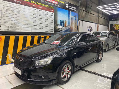 Chevrolet Cruze ( STD) 1.8 AT, xe gia đình chạy kĩ