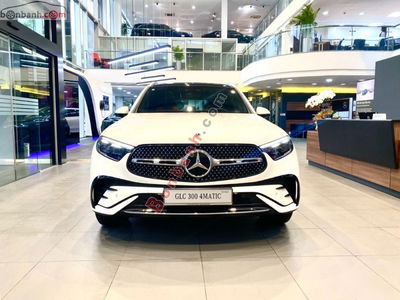 Xe Mercedes Benz GLC 300 4Matic 2025