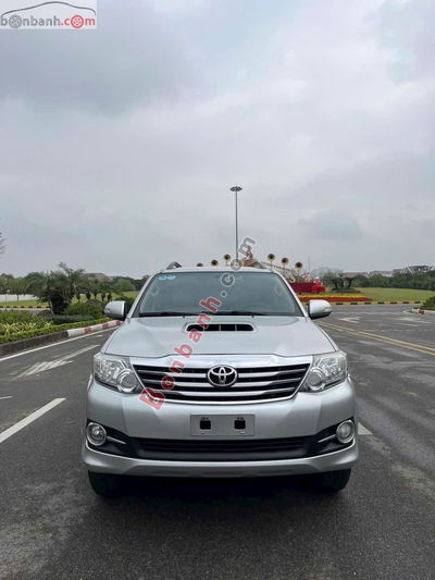 Xe Toyota Fortuner 2.5G 2016