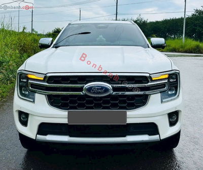 Xe Ford Everest Titanium Plus 2.0L 4x4 AT 2022