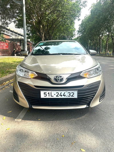 Bán xe Vios 2019 1.5E MT, chính chủ, giá