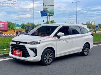 Xe Toyota Avanza Premio 1.5 AT 2022