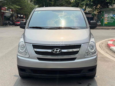 Bán Hyundai Grand Starex 2015 Van 6 Chỗ Máy Dầu