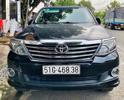 Toyota Fortuner 2014 2.7V 4x2 AT - 176000 km