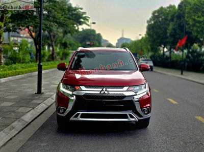 Xe Mitsubishi Outlander 2.0 CVT Premium 2020
