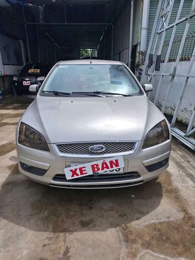 Fordcus 2006 MT