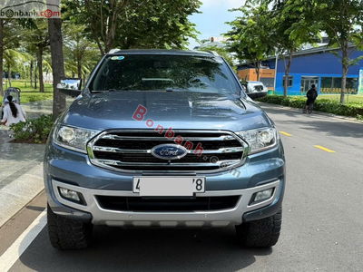 Xe Ford Everest Titanium 2.0L 4x2 AT 2019