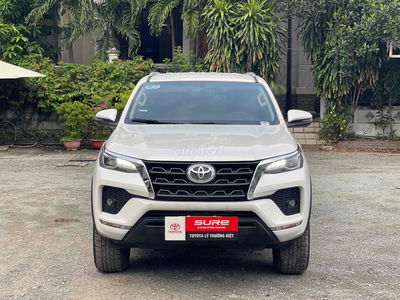 Toyota Fortuner 2.4AT 2022 giá thương lượng