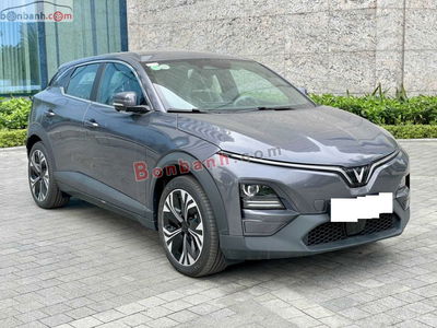 Xe VinFast VF6 Plus 2025