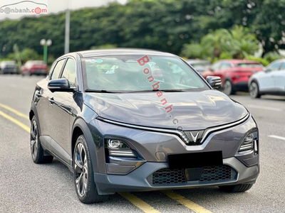 Xe VinFast VF6 Plus 2024