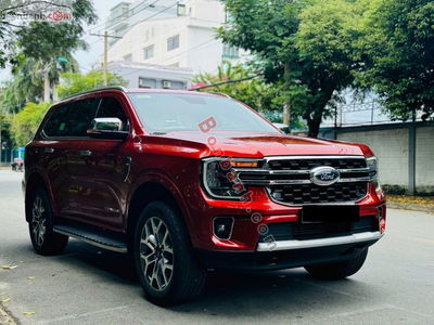 Xe Ford Everest Titanium 2.0L 4x2 AT 2022