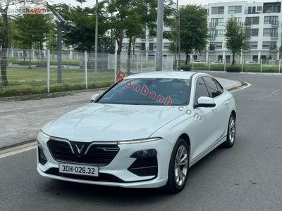 Xe VinFast Lux A 2.0 Plus 2.0 AT 2021