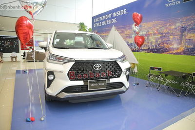 Xe Toyota Veloz Cross Top 1.5 CVT 2025