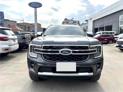 Hãng bán Ford Everest Titanium 2022 hỗ trợ góp