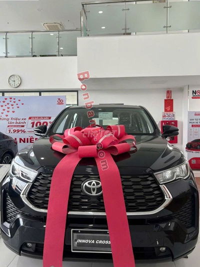 Innova cross - 2.0 2025 - Hỗ trợ trả góp đến 85%