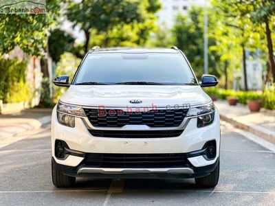 Xe Kia Seltos Deluxe 1.4 AT 2021