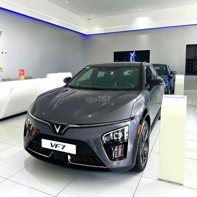 VinFast VF7 2025 Plus
