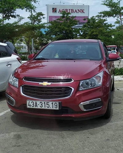 Cần ra đi em chervolet cruze + màu đỏ + đk 12/2017