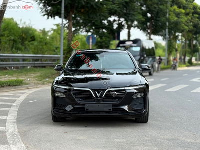 Xe VinFast Lux A 2.0 Tiêu chuẩn 2022