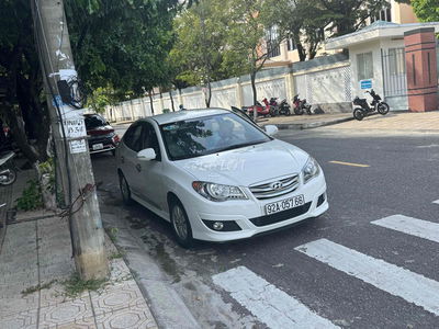 Hyundai Avante 2015 1.6 MT - 136896 km