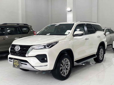 Fortuner 2.7AT 2 cầu