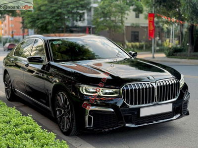 Xe BMW 7 Series 730Li 2016