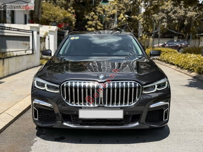 Xe BMW 7 Series 730Li 2016