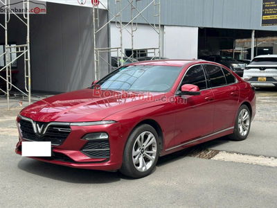 Xe VinFast Lux A 2.0 Plus 2.0 AT 2019
