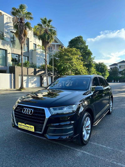 Audi Q7 2016 2.0 fom 2017- 74000 mi