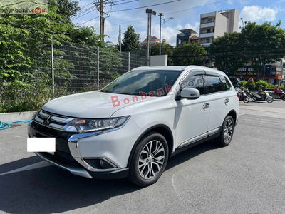 Xe Mitsubishi Outlander 2.0 CVT 2018