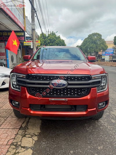 Xe Ford Ranger XLS 2.0L 4x2 AT 2024