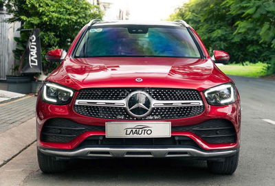 Mercedes GLC 300 4MATIC - 9000 km - Model 2021