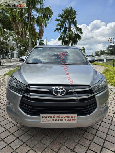 Xe Toyota Innova 2.0E 2018