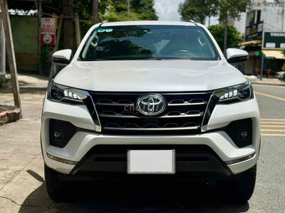 Toyota Fortuner 2022 2.4 4x2 AT - 29000 km