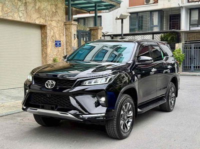 Toyota Fortuner Legende 2022 2.4 4x2 AT - 60000 km
