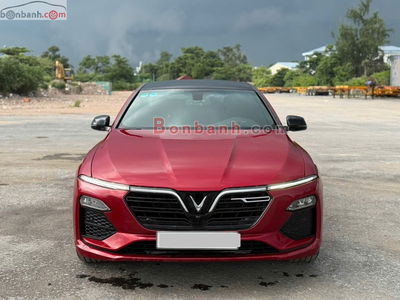 Xe VinFast Lux A 2.0 Base 2.0 AT 2021