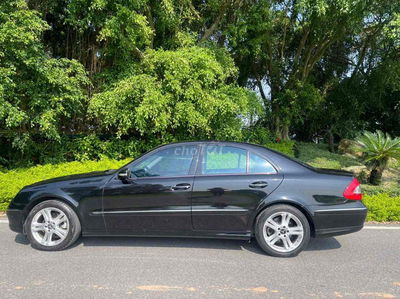 Mercedes Benz E Class E200 sx2007 chay 80000 km