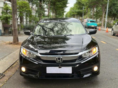 Chính chủ bán Honda Civic 1.8E 2017 nhập Thái