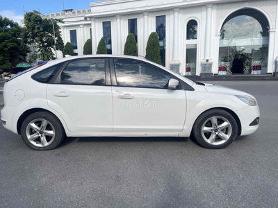 Ford Focus 2013 1.8 AT - 123456 km