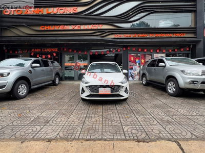 Xe Hyundai i10 1.2 AT 2022